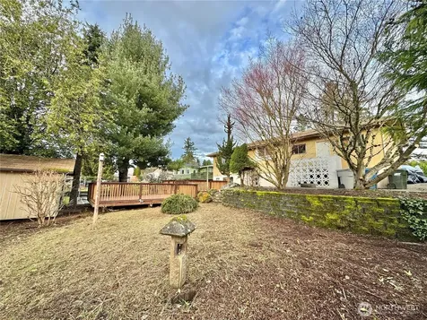 19431 107th Avenue SE Renton WA 98055