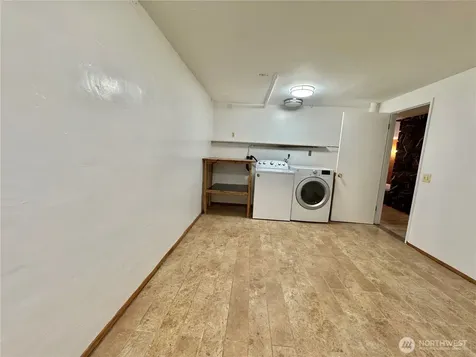 19431 107th Avenue SE Renton WA 98055