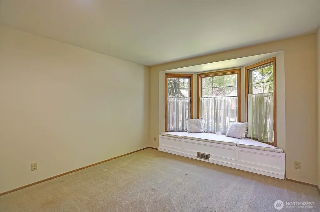 12405 55th Place W Mukilteo WA 98275