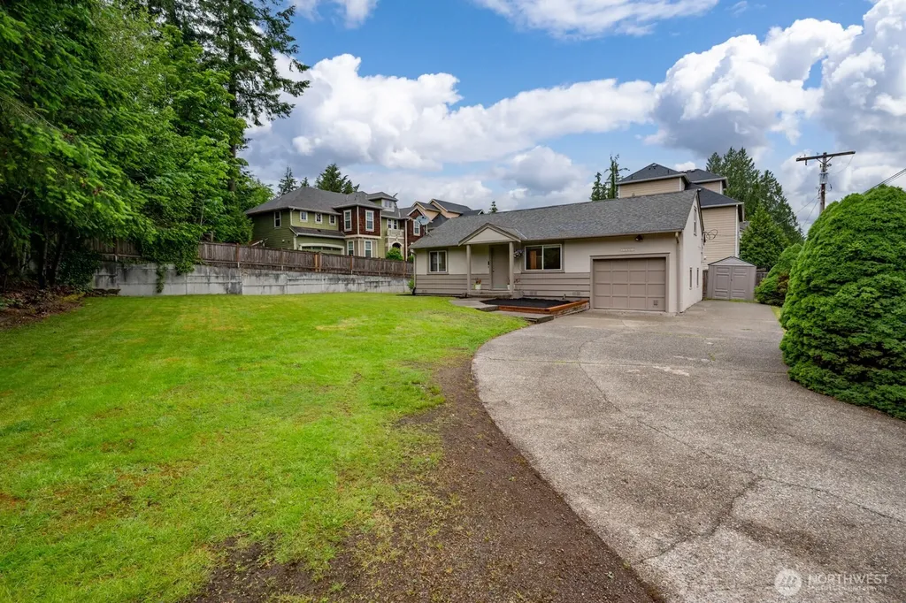 13804 Redmond Way Redmond WA 98052
