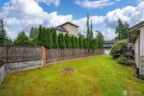 13804 Redmond Way Redmond WA 98052