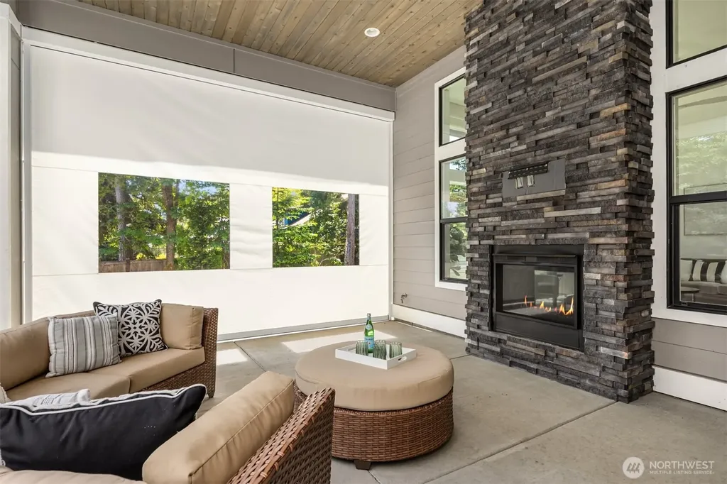 133 Duane Lane NW Bainbridge Island WA 98110