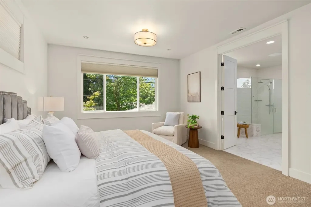 133 Duane Lane NW Bainbridge Island WA 98110
