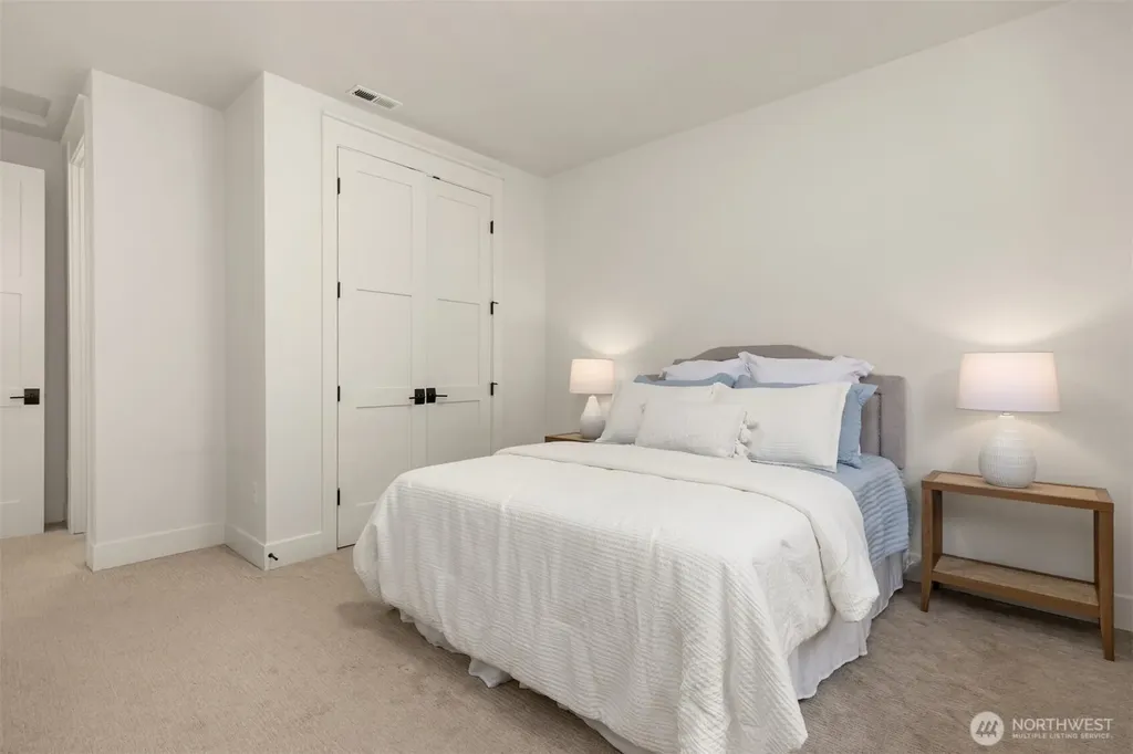 133 Duane Lane NW Bainbridge Island WA 98110