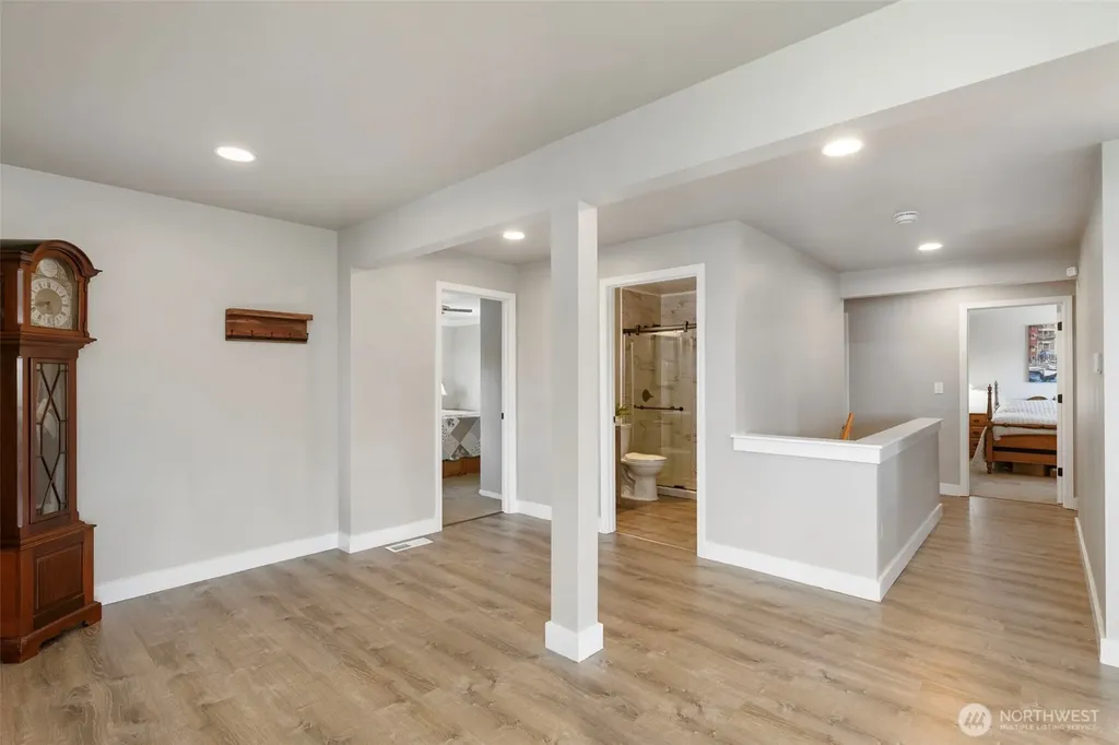 5818 Reid Drive NW Gig Harbor WA 98335