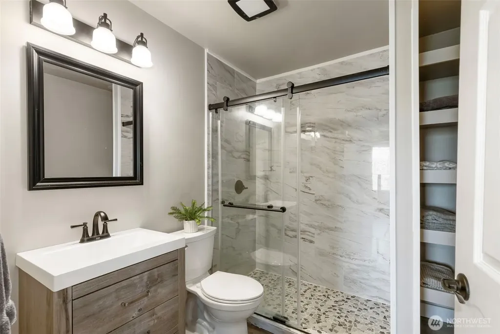 5818 Reid Drive NW Gig Harbor WA 98335