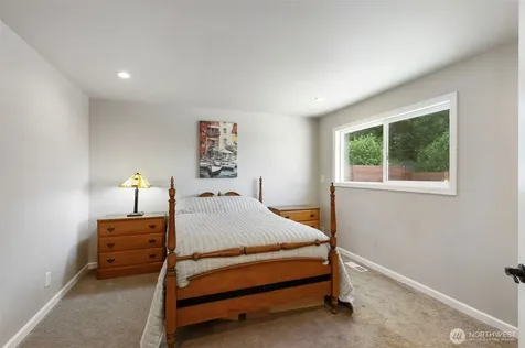 5818 Reid Drive NW Gig Harbor WA 98335