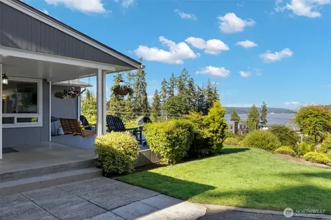 5818 Reid Drive NW Gig Harbor WA 98335