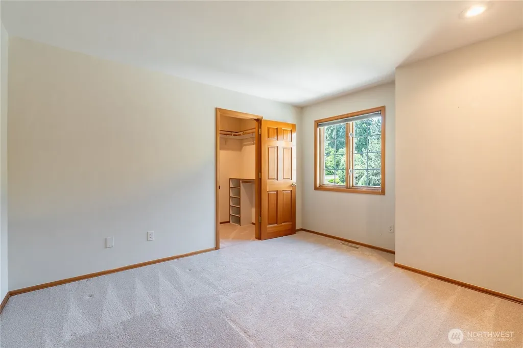 34612 4th Place SW Federal Way WA 98023