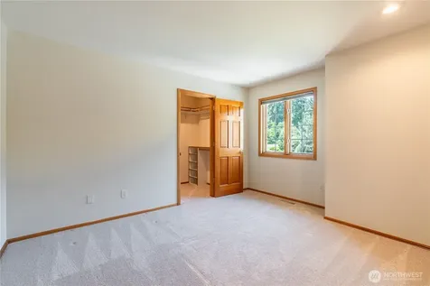 34612 4th Place SW Federal Way WA 98023