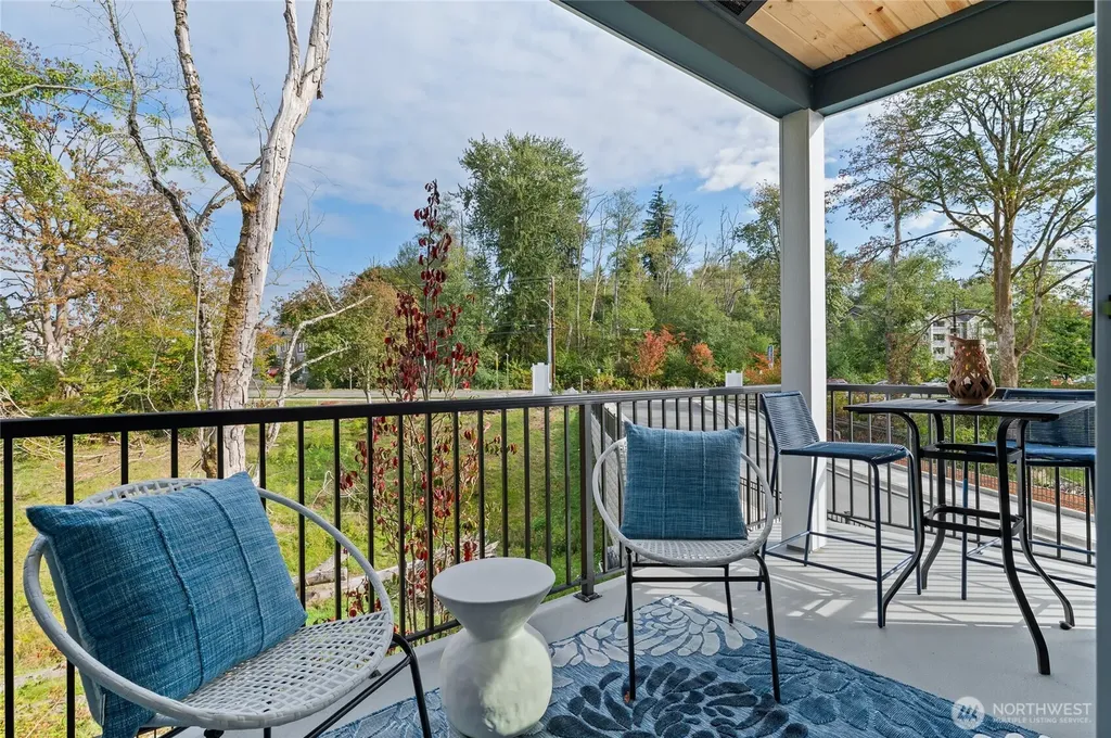 14424 Madison Way Lynnwood WA 98087