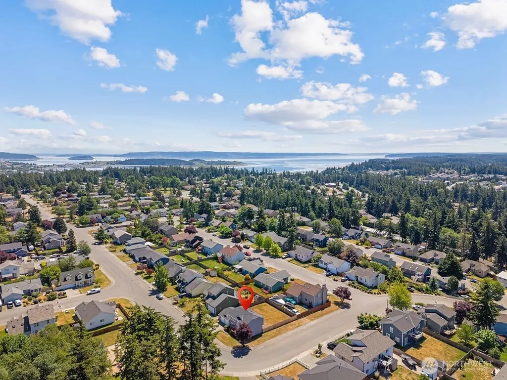 1675 SW 8th Avenue Oak Harbor WA 98277