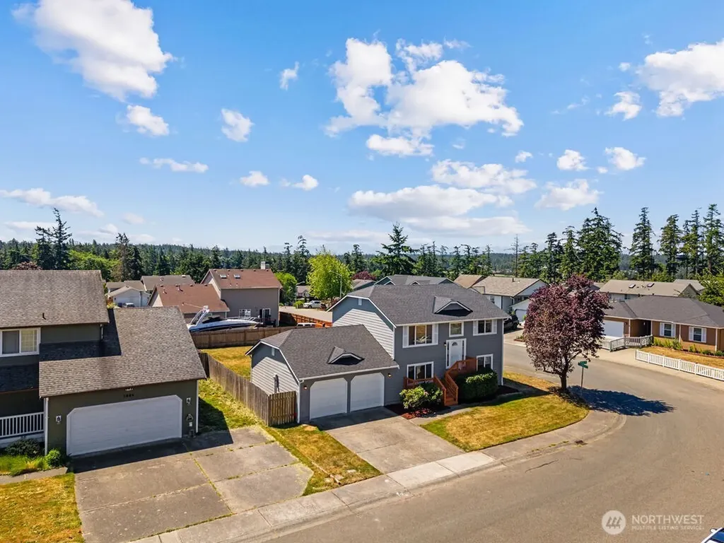 1675 SW 8th Avenue Oak Harbor WA 98277