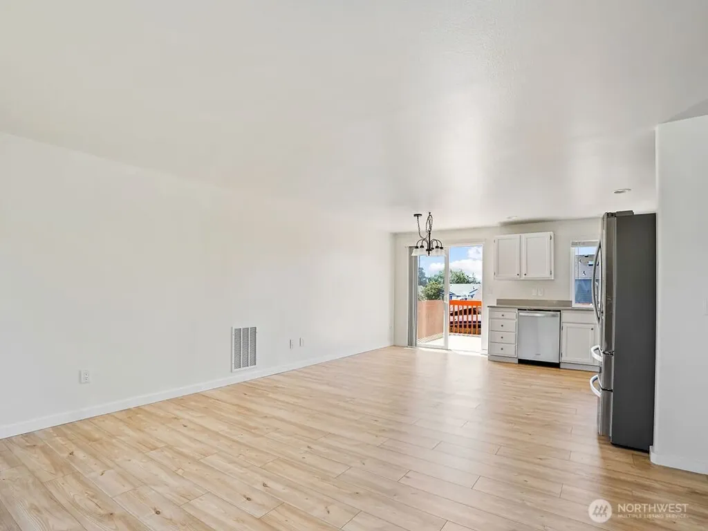 1675 SW 8th Avenue Oak Harbor WA 98277