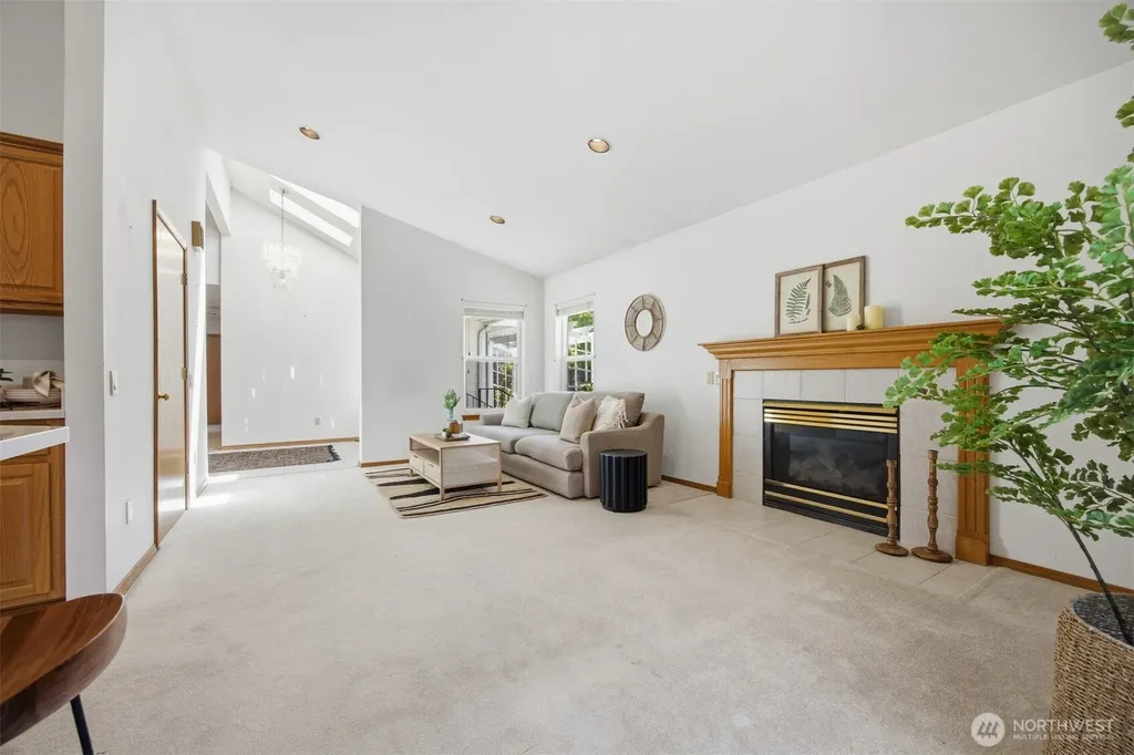 1608 Brook View Place Bellingham WA 98229