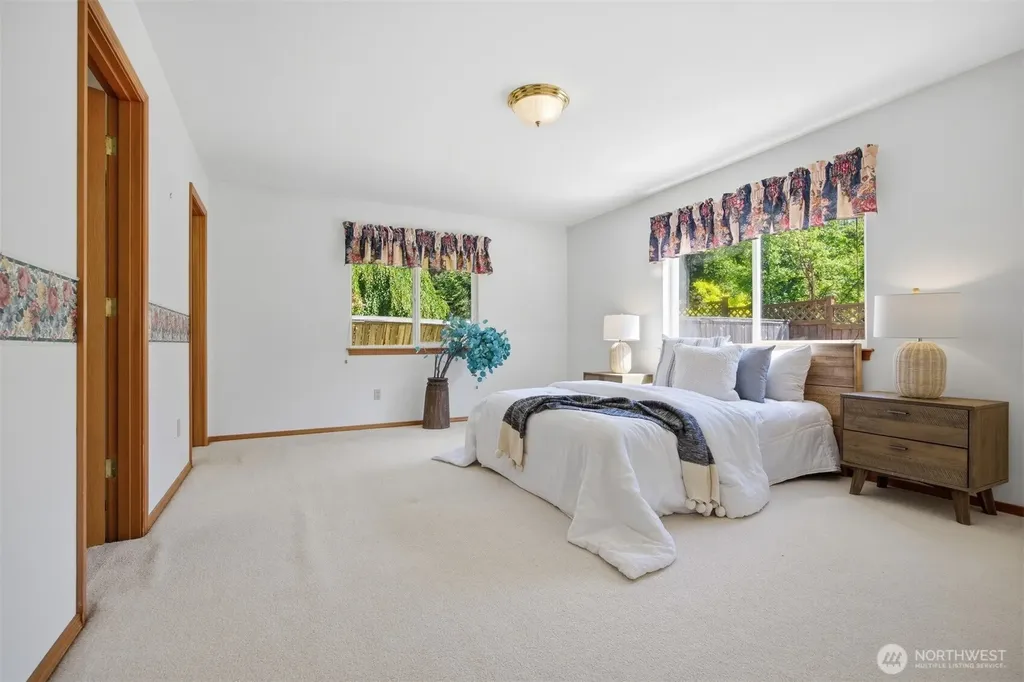 1608 Brook View Place Bellingham WA 98229