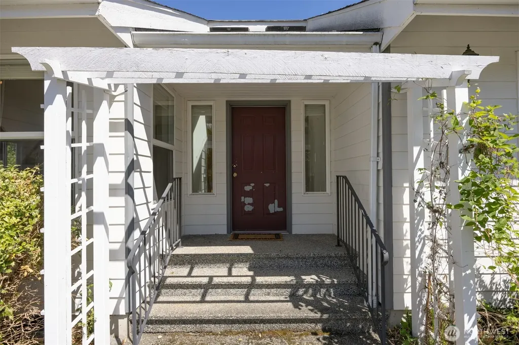 1608 Brook View Place Bellingham WA 98229