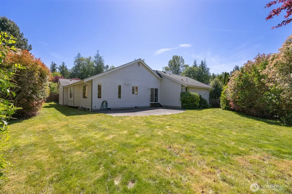 1608 Brook View Place Bellingham WA 98229