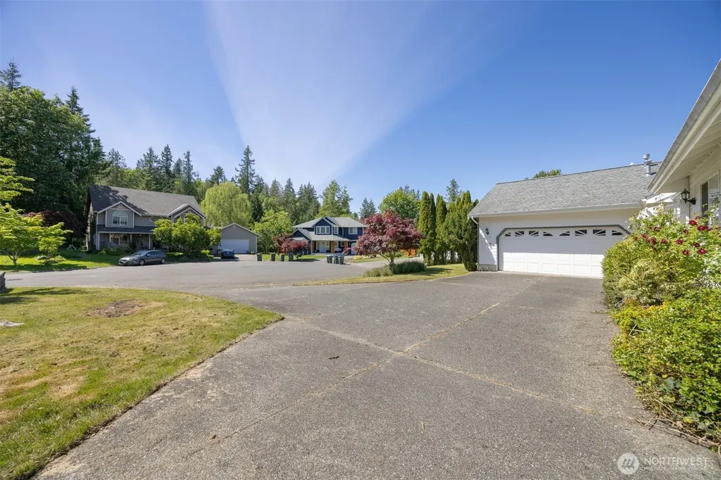 1608 Brook View Place Bellingham WA 98229
