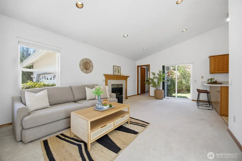 1608 Brook View Place Bellingham WA 98229