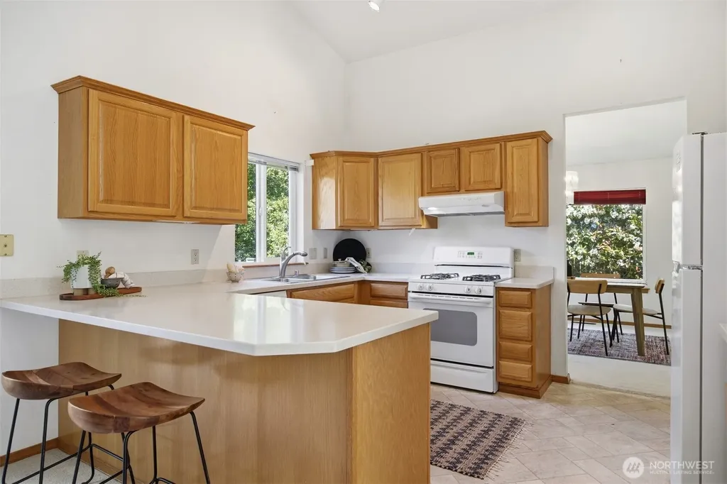 1608 Brook View Place Bellingham WA 98229