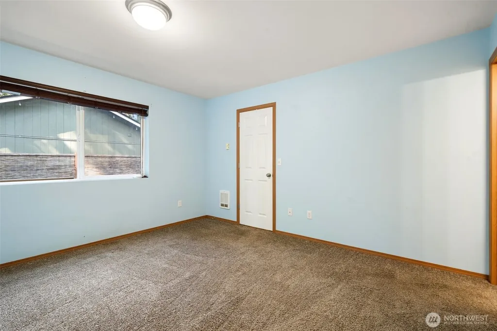 31 E Squaxin Place Shelton WA 98584