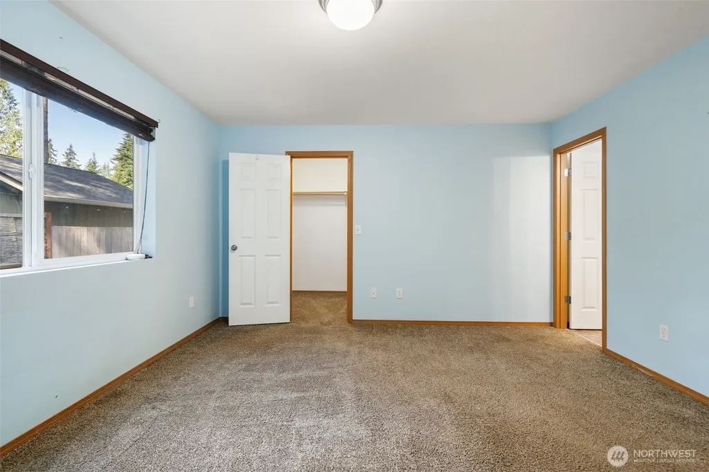 31 E Squaxin Place Shelton WA 98584
