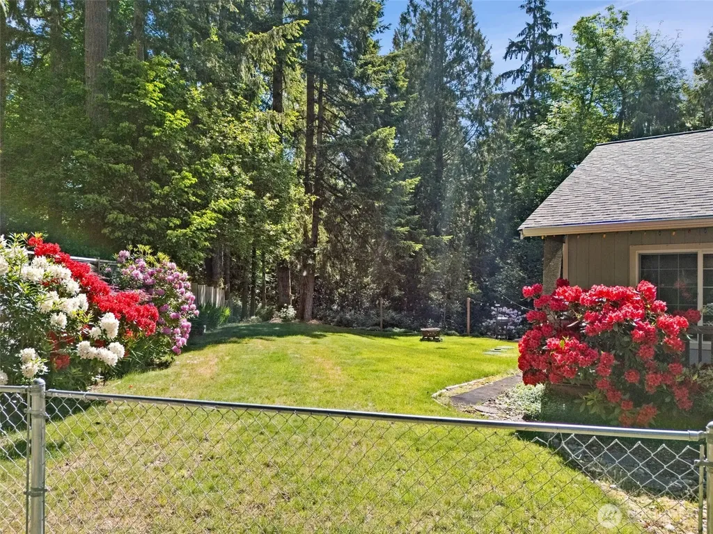 31 E Squaxin Place Shelton WA 98584