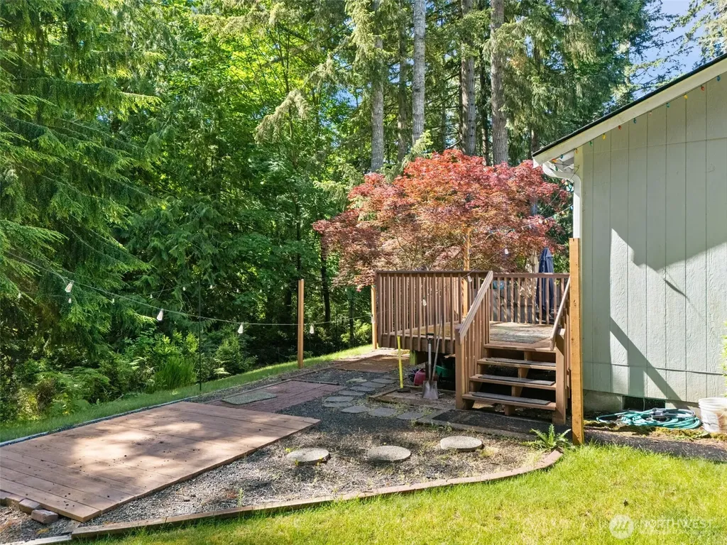 31 E Squaxin Place Shelton WA 98584