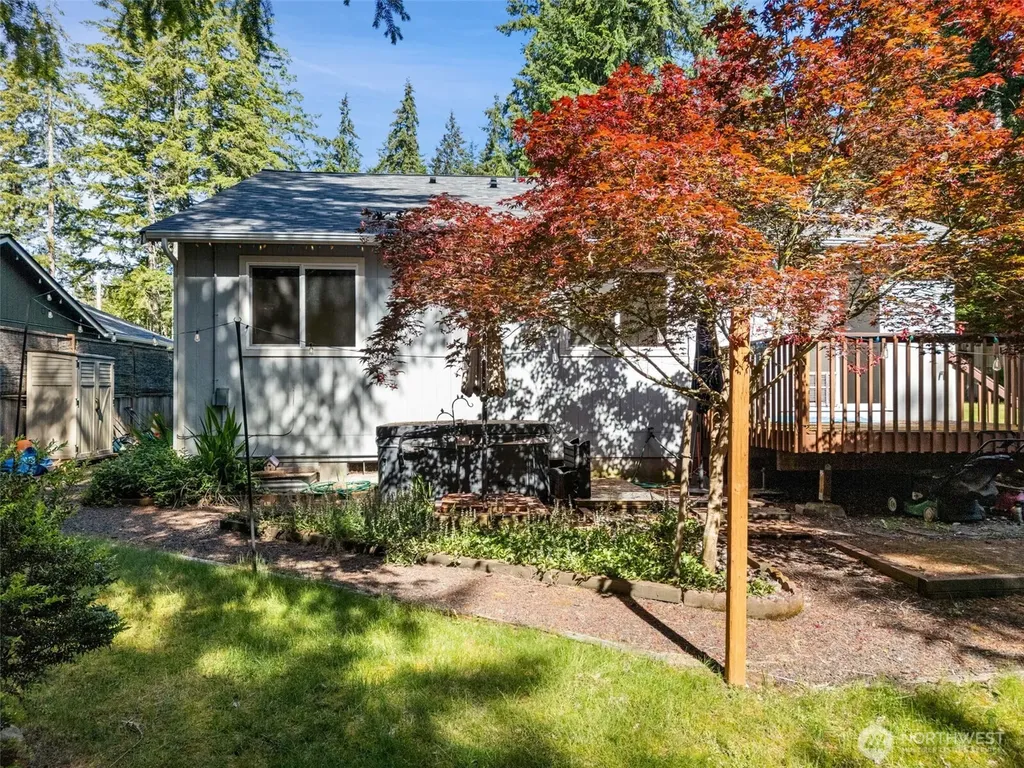 31 E Squaxin Place Shelton WA 98584