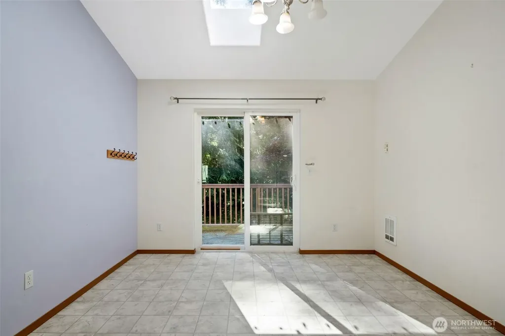 31 E Squaxin Place Shelton WA 98584