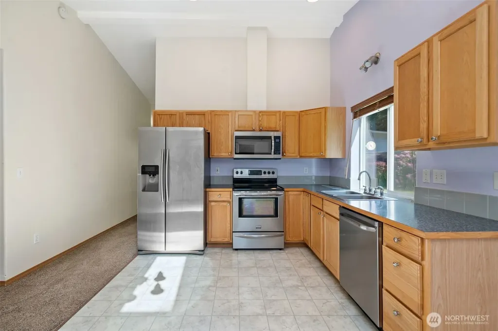 31 E Squaxin Place Shelton WA 98584
