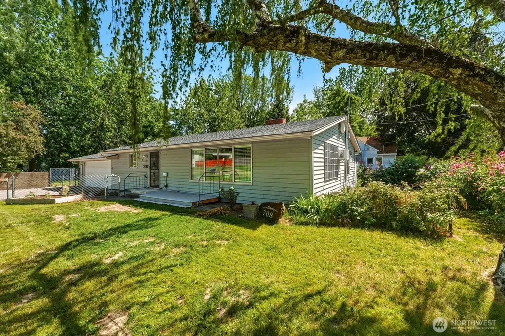 708 Alvarado Terrace Walla Walla WA 99362