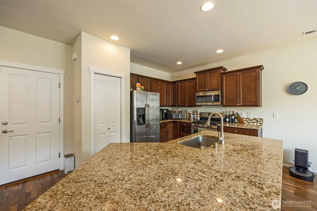 6605 Svea Court NE Lacey WA 98516