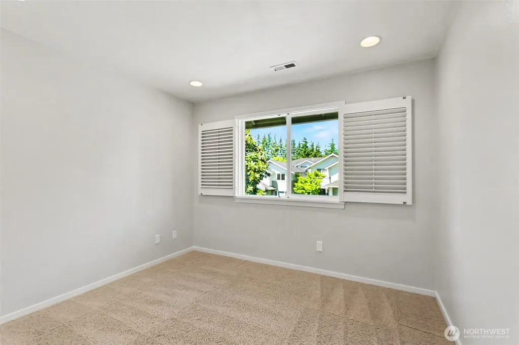 12223 NE 109th Way Kirkland WA 98033