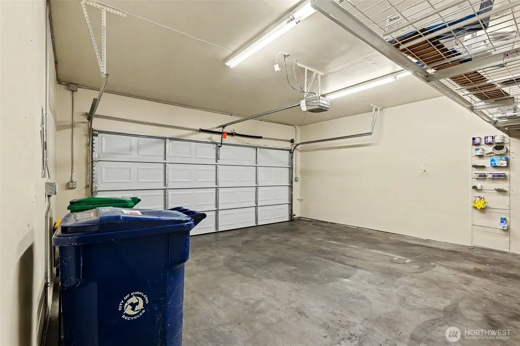 12223 NE 109th Way Kirkland WA 98033