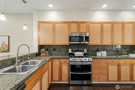 12223 NE 109th Way Kirkland WA 98033