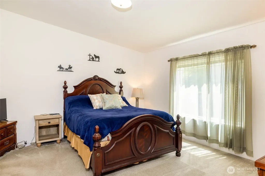 17 Rustemeyer Road Aberdeen WA 98520