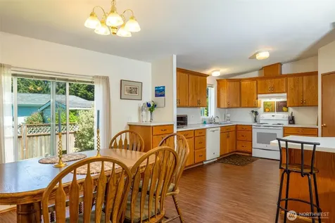 17 Rustemeyer Road Aberdeen WA 98520