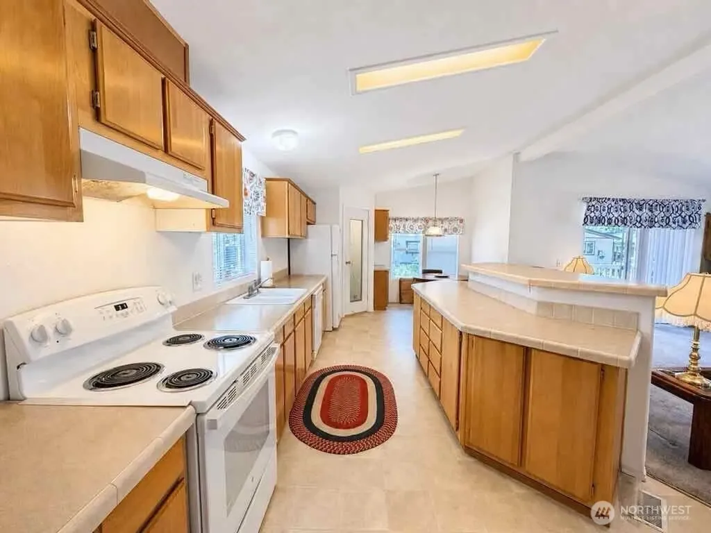 10239 185th Street SW Rochester WA 98579