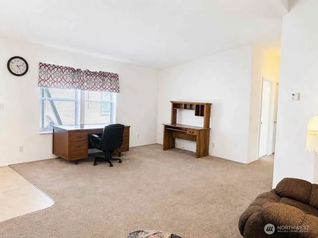 10239 185th Street SW Rochester WA 98579