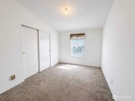 10239 185th Street SW Rochester WA 98579