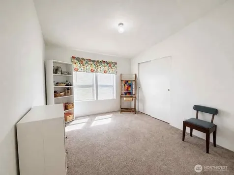 10239 185th Street SW Rochester WA 98579