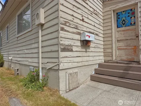 1027 Camas Street Coulee Dam WA 99116
