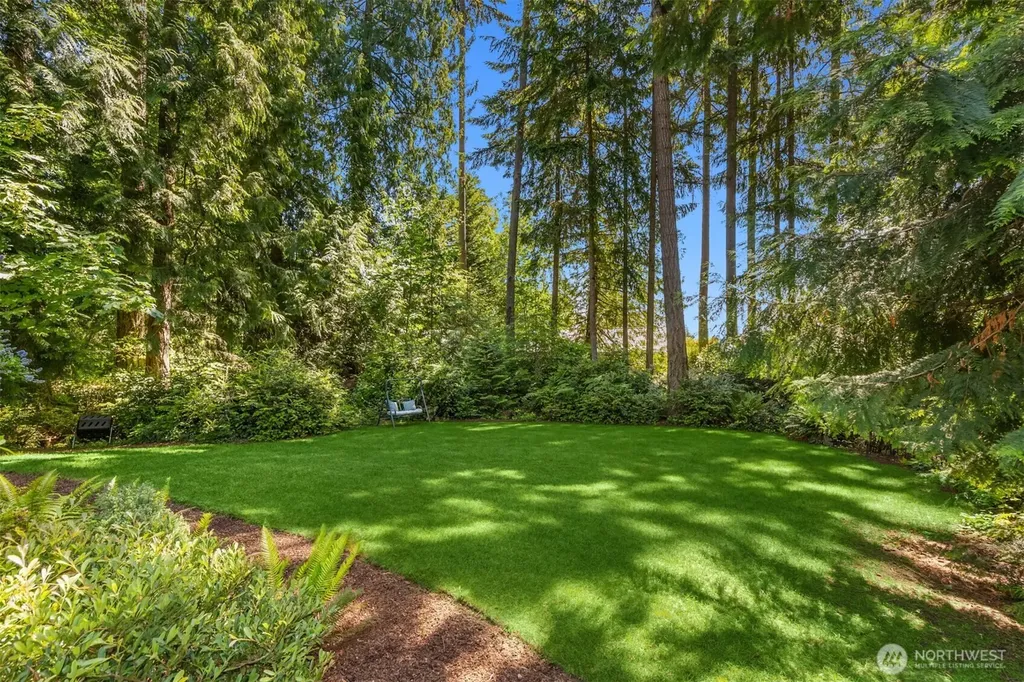 4560 Island Avenue Bainbridge Island WA 98110
