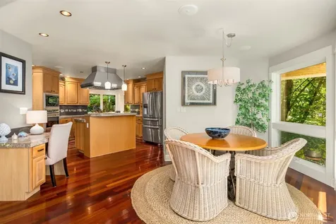4560 Island Avenue Bainbridge Island WA 98110