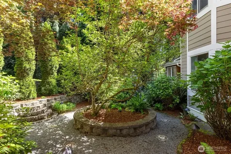 4560 Island Avenue Bainbridge Island WA 98110