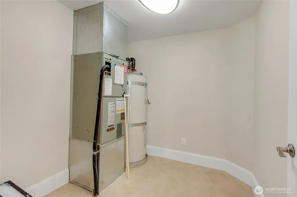 9938 168th Avenue SW Rochester WA 98579