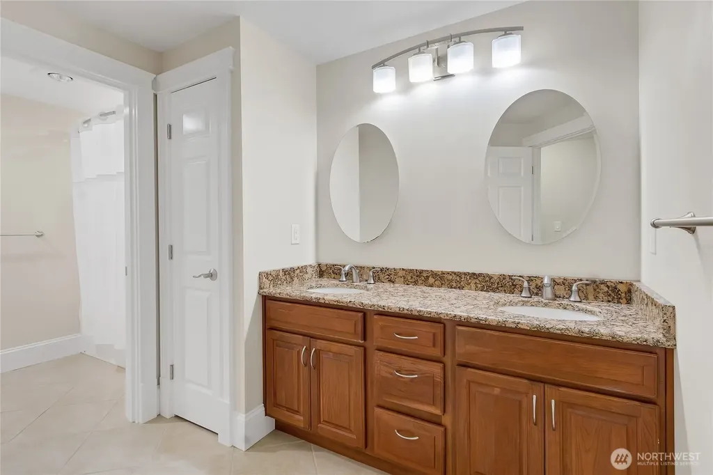 9938 168th Avenue SW Rochester WA 98579
