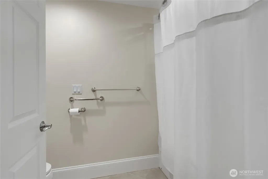 9938 168th Avenue SW Rochester WA 98579